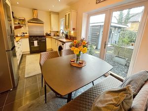 Kitchen-Diner- click for photo gallery